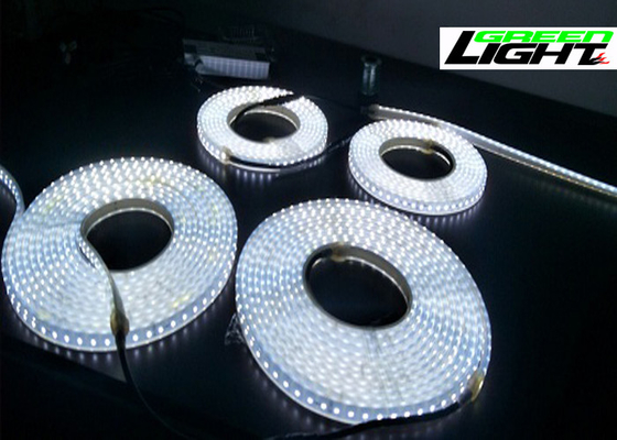 A corda do silicone da prioridade conduziu luzes de tira autoadesivas aquece-se/cor branca fresca