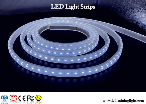 luzes de tira 24V conduzidas brilhantes super RGB SMD 5050 com conectores impermeáveis