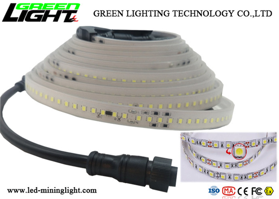 Impacto branco flexível da manutenção do silicone das luzes de tira do diodo emissor de luz da C.C. 24V - resistente