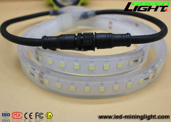 2362Lum resistente SMD5050 conduziu o Luminaire 6500 Kelvin 33W/M do túnel