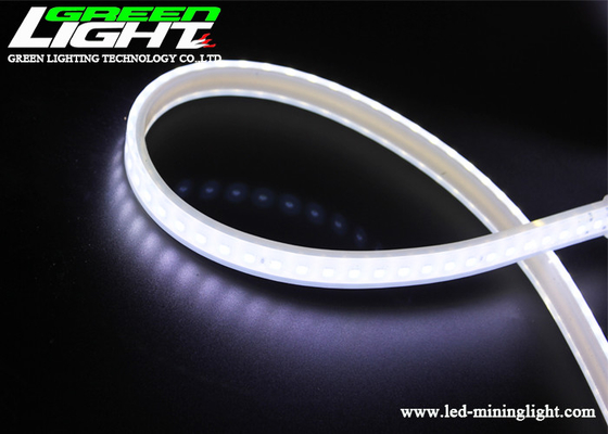 O envoltório descartável Rgb conduziu o silicone transparente 72LEDs/M das luzes de tira